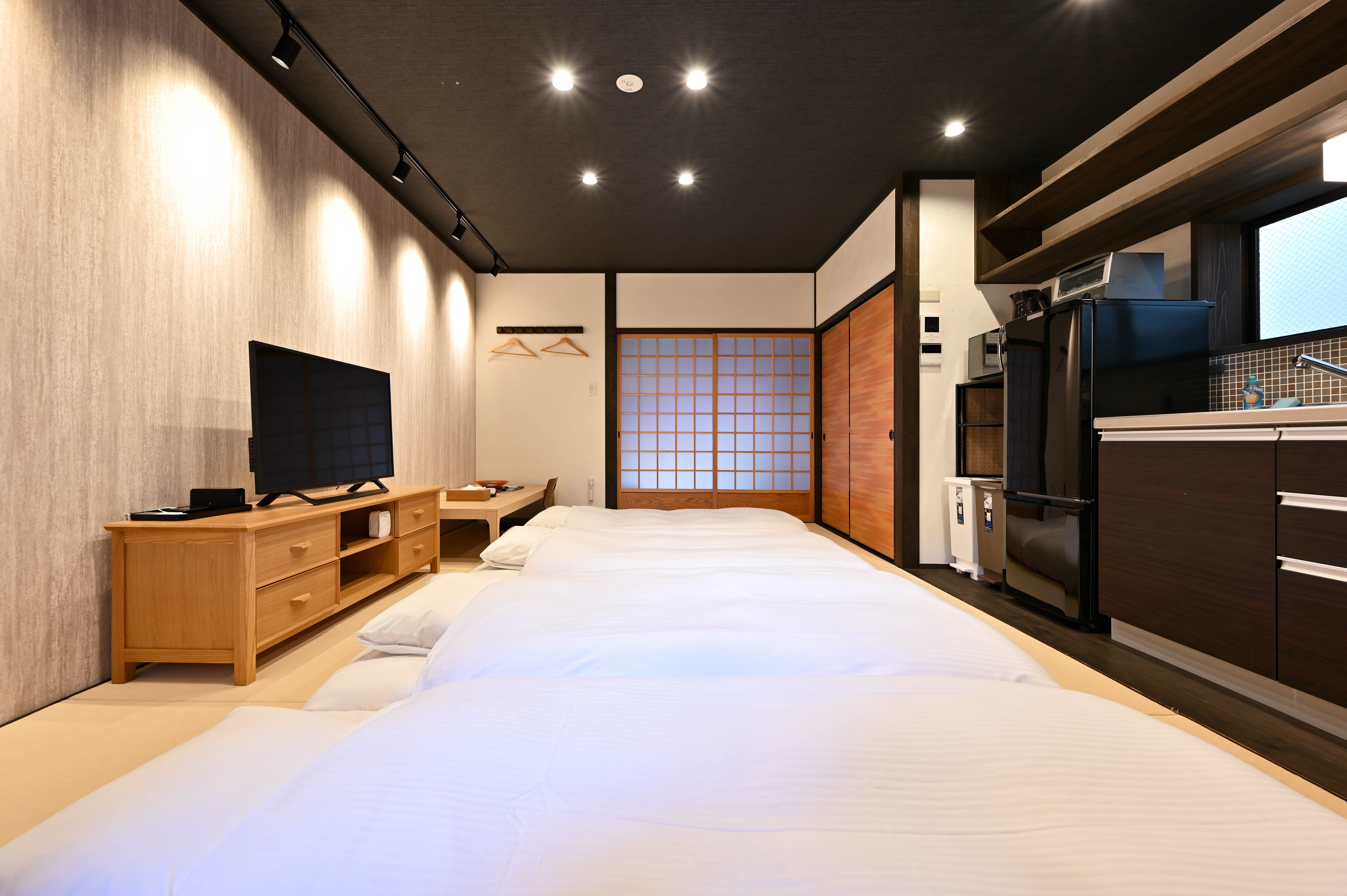 Tatami Living Room (convertible)