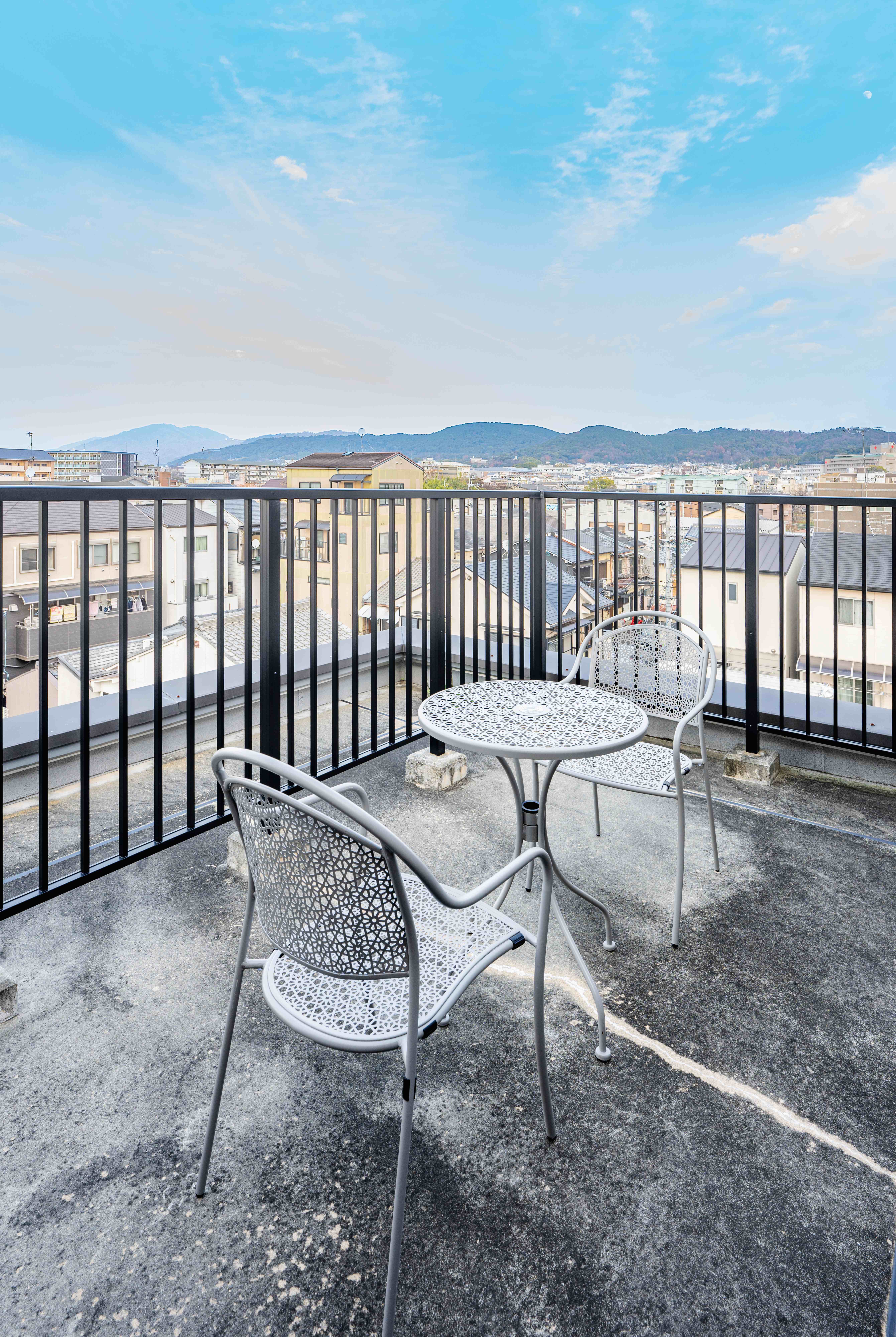 King Room with Balcony — キングルーム バルコニー付