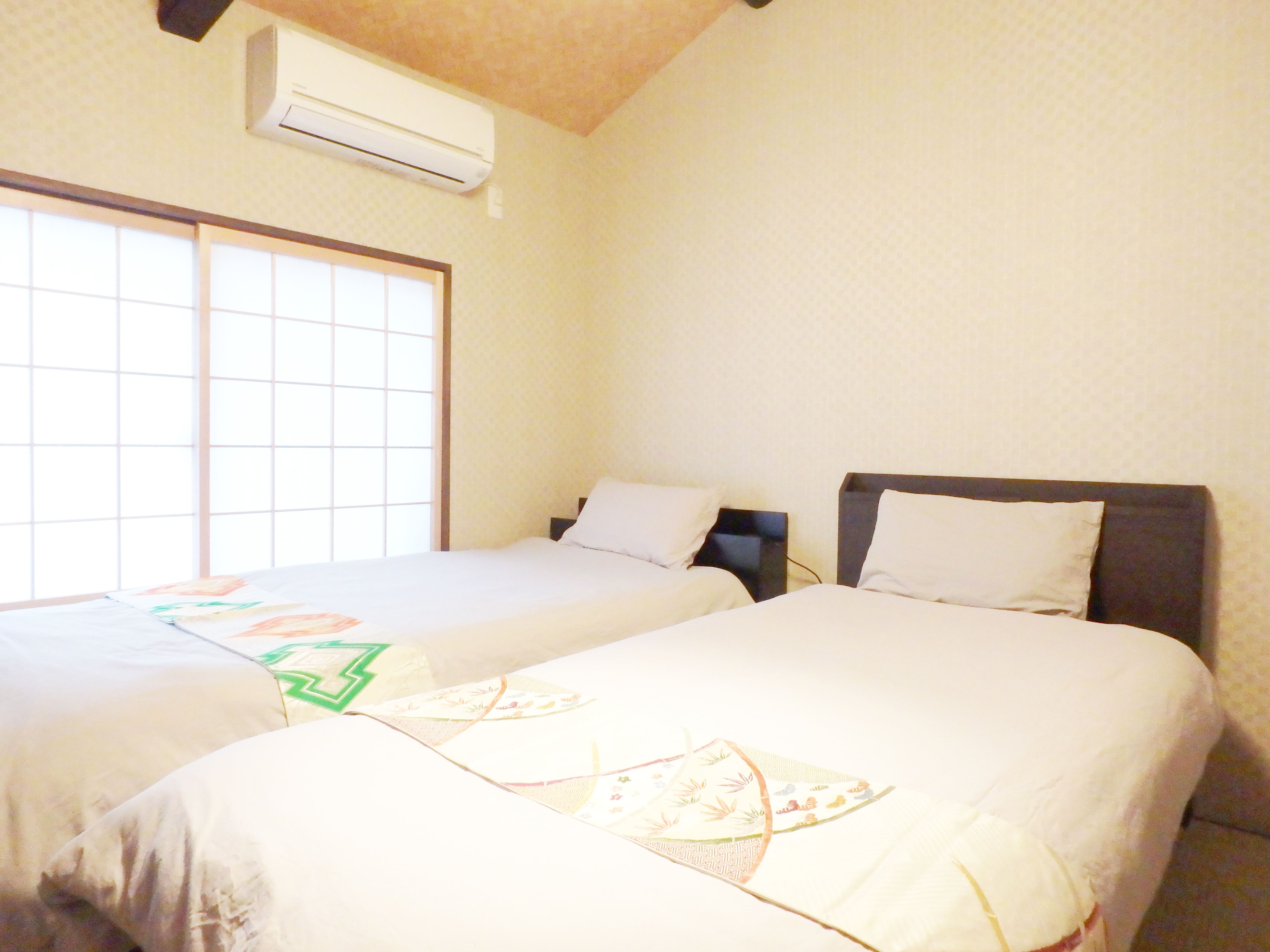 Ichi-Hime twin bed room