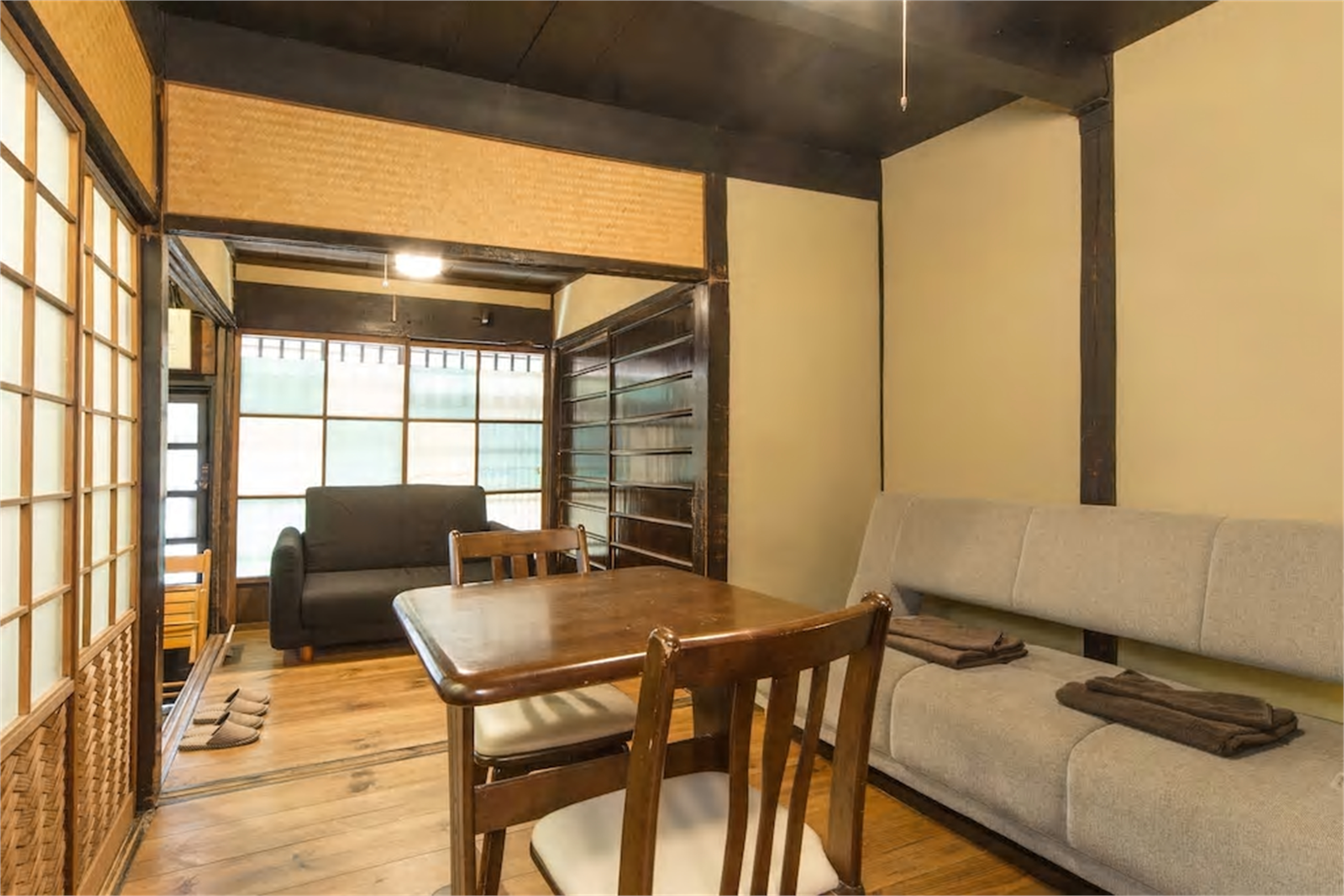 Iho-An ground floor living room with kitchen