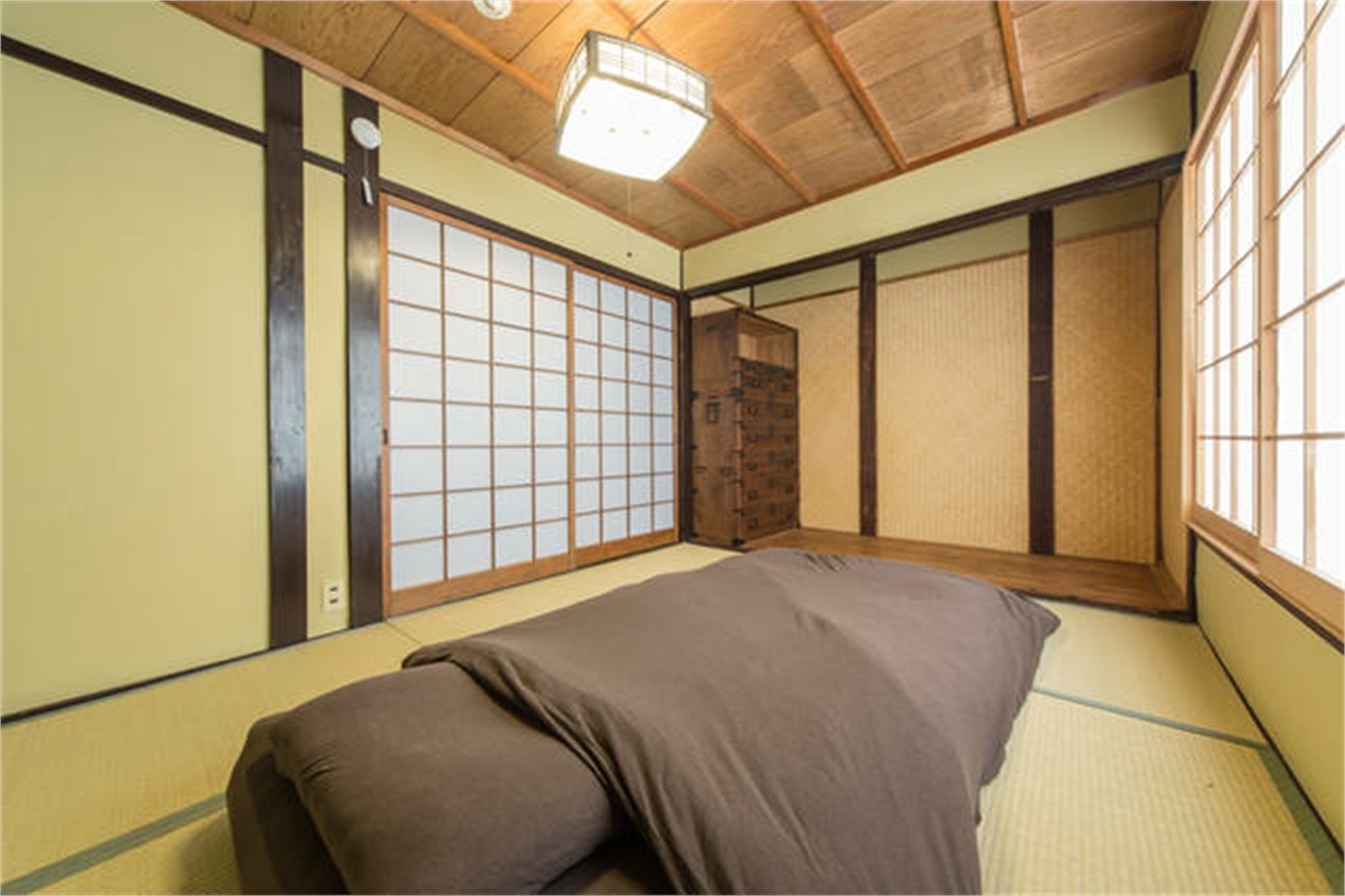 Bedroom 3 — Tatami Room