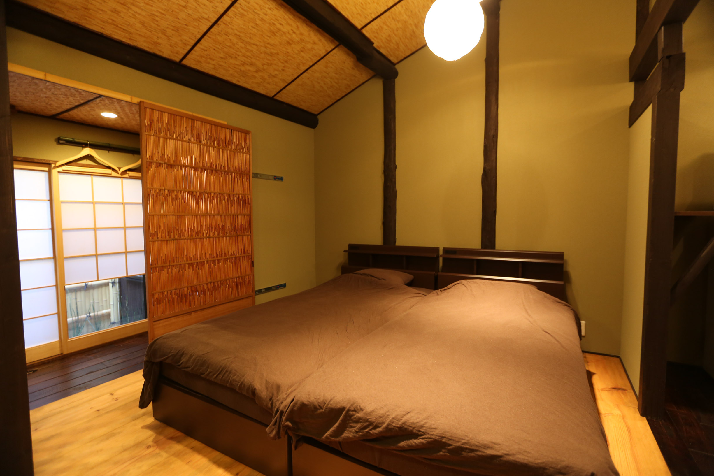 Shizuka-An minimalist twin bedroom